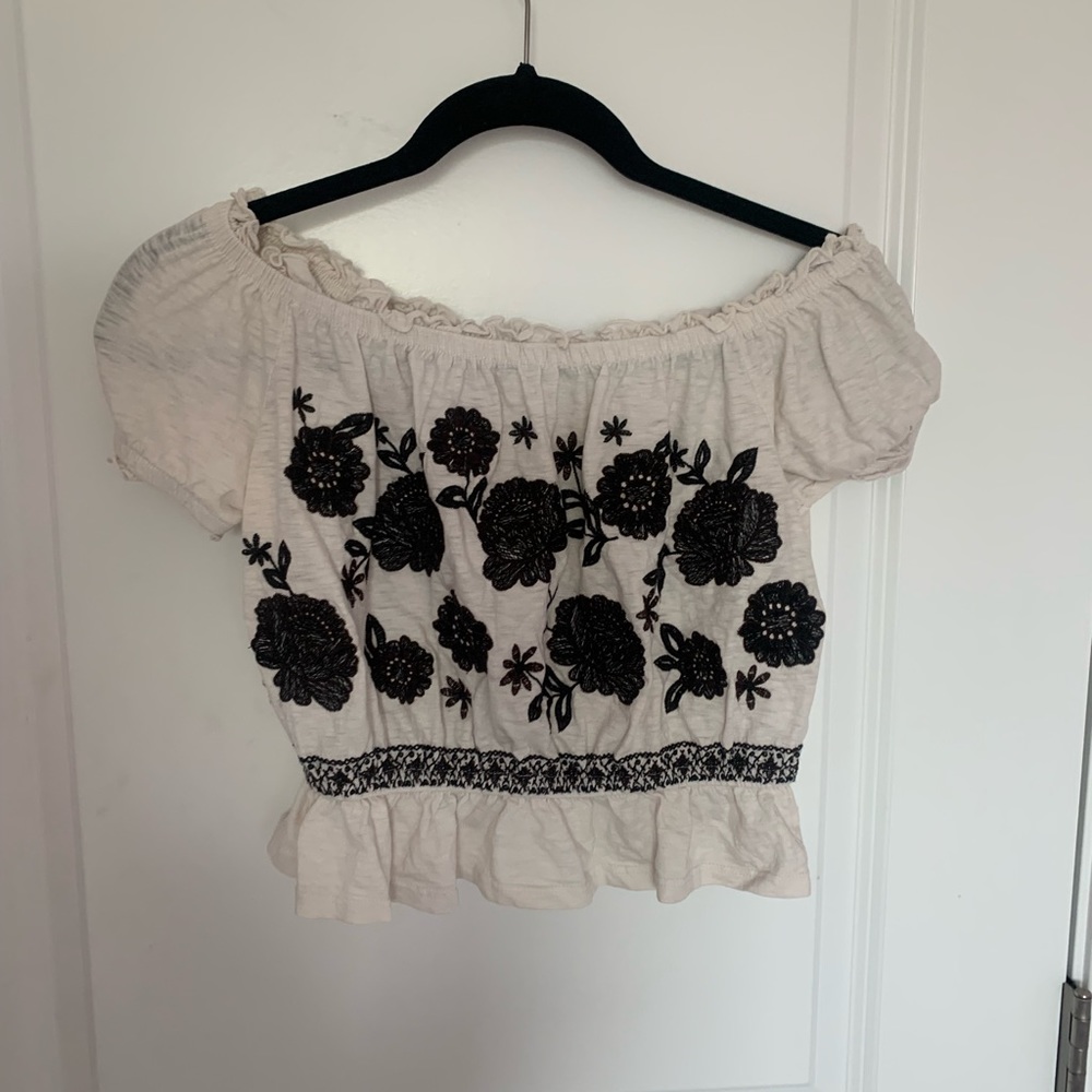 American Eagle Off-the-Shoulder Top